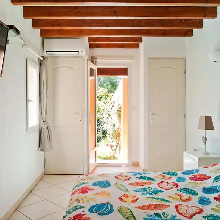 Holiday home Magnificent With Private Pool Frejus