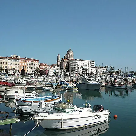 Holiday home Magnificent With Private Pool Frejus